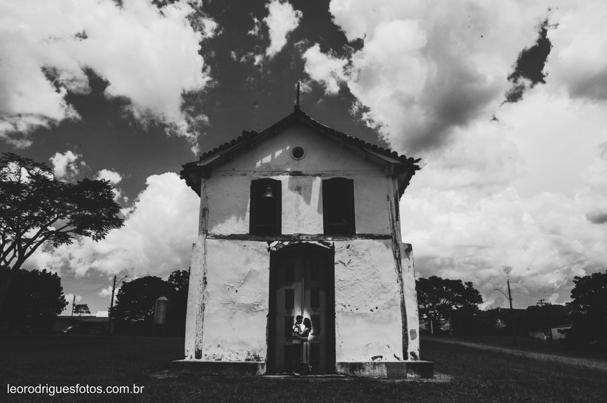 pré wedding, pré casamento, pré fotos, fotos de casais, serra da canastra mg, pré wedding serra da canastra mg, desemboque, fotos criativas de pré wedding, fotos criativas de casais, fotos na serra da canastra mg, fotos no desemboque mg