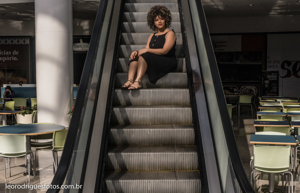 book, fashion book, book de 15 anos, 15anos, fotos criativas de book de 15 anos, fotos em Praça Uberaba Shopping Center, Praça Uberaba Shopping Center uberaba mg, fotos diferente de book de 15 anos