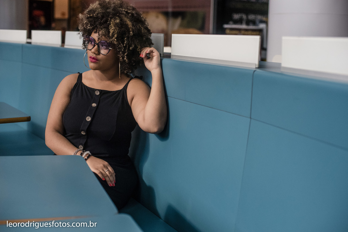 book, fashion book, book de 15 anos, 15anos, fotos criativas de book de 15 anos, fotos em Praça Uberaba Shopping Center, Praça Uberaba Shopping Center uberaba mg, fotos diferente de book de 15 anos