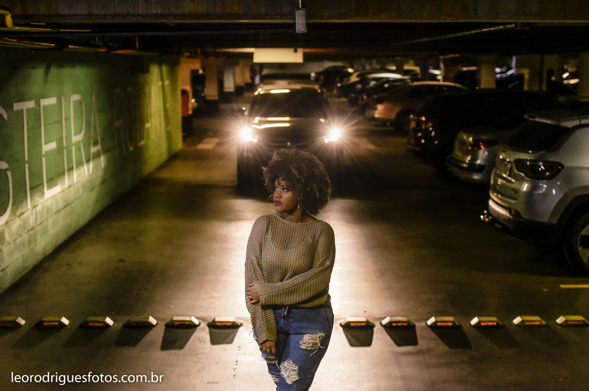 book, fashion book, book de 15 anos, 15anos, fotos criativas de book de 15 anos, fotos em Praça Uberaba Shopping Center, Praça Uberaba Shopping Center uberaba mg, fotos diferente de book de 15 anos