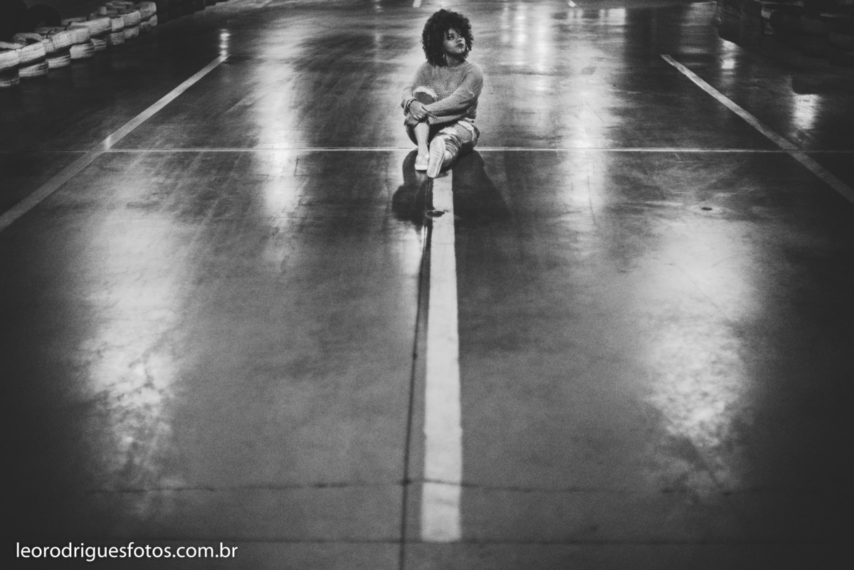 book, fashion book, book de 15 anos, 15anos, fotos criativas de book de 15 anos, fotos em Praça Uberaba Shopping Center, Praça Uberaba Shopping Center uberaba mg, fotos diferente de book de 15 anos