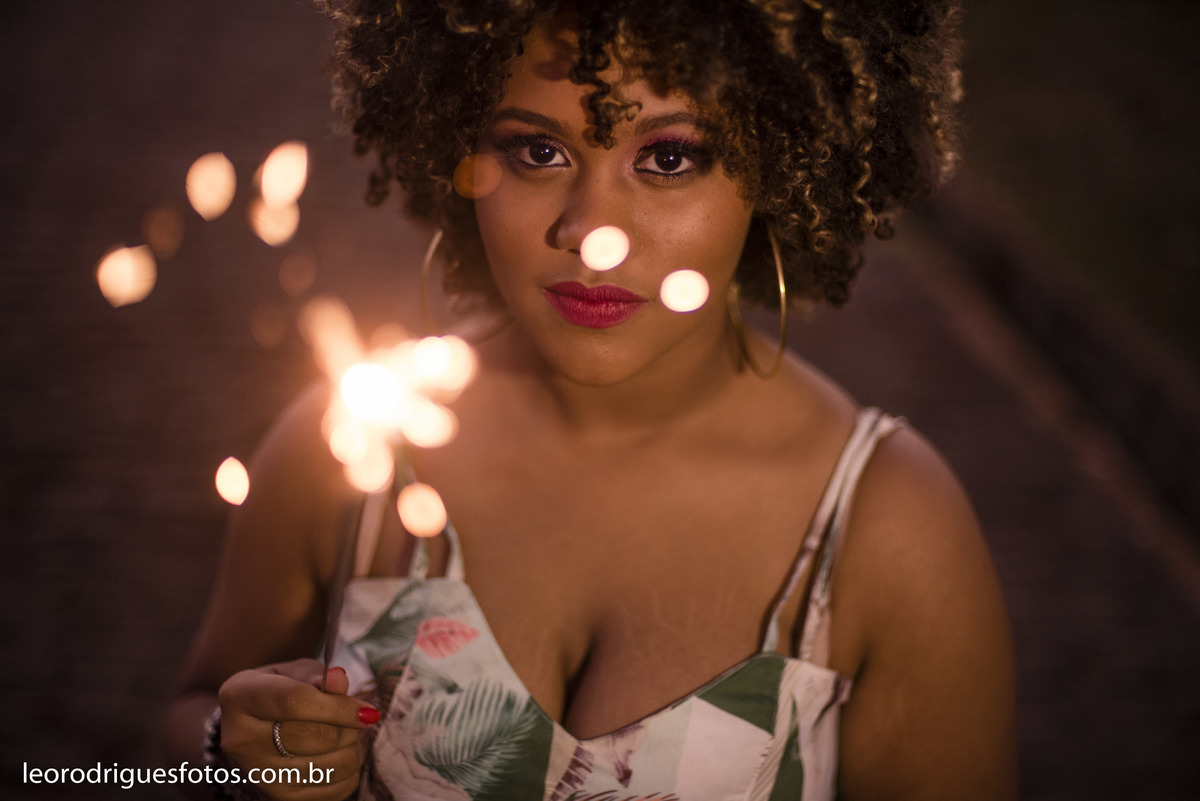 book, fashion book, book de 15 anos, 15anos, fotos criativas de book de 15 anos, fotos em Praça Uberaba Shopping Center, Praça Uberaba Shopping Center uberaba mg, fotos diferente de book de 15 anos