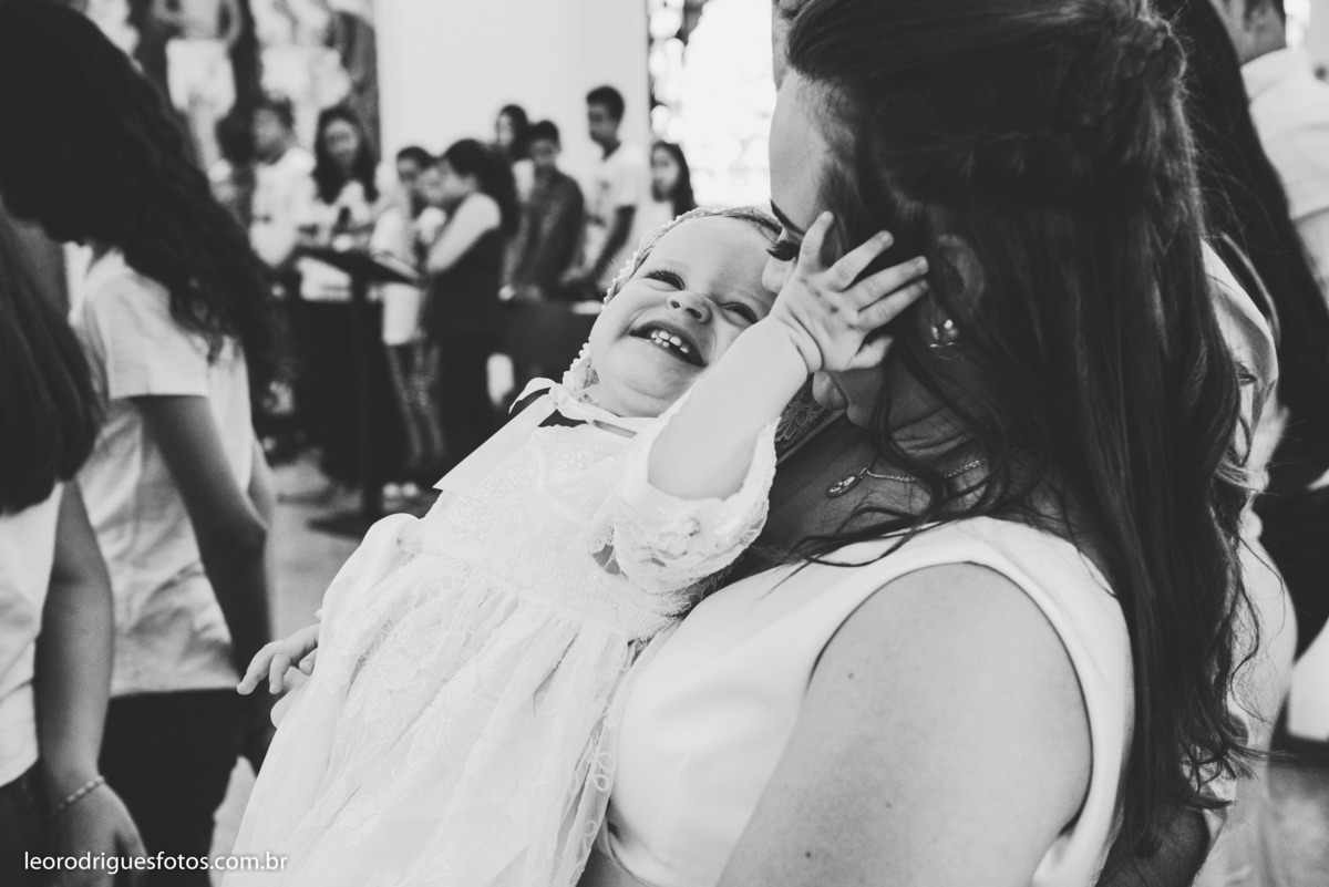 batizado, um aninho, batizado de criança, aniversario de criança, fotos criativas de criança, um aninho, santa juliana mg, fotos de um aninho, fotos