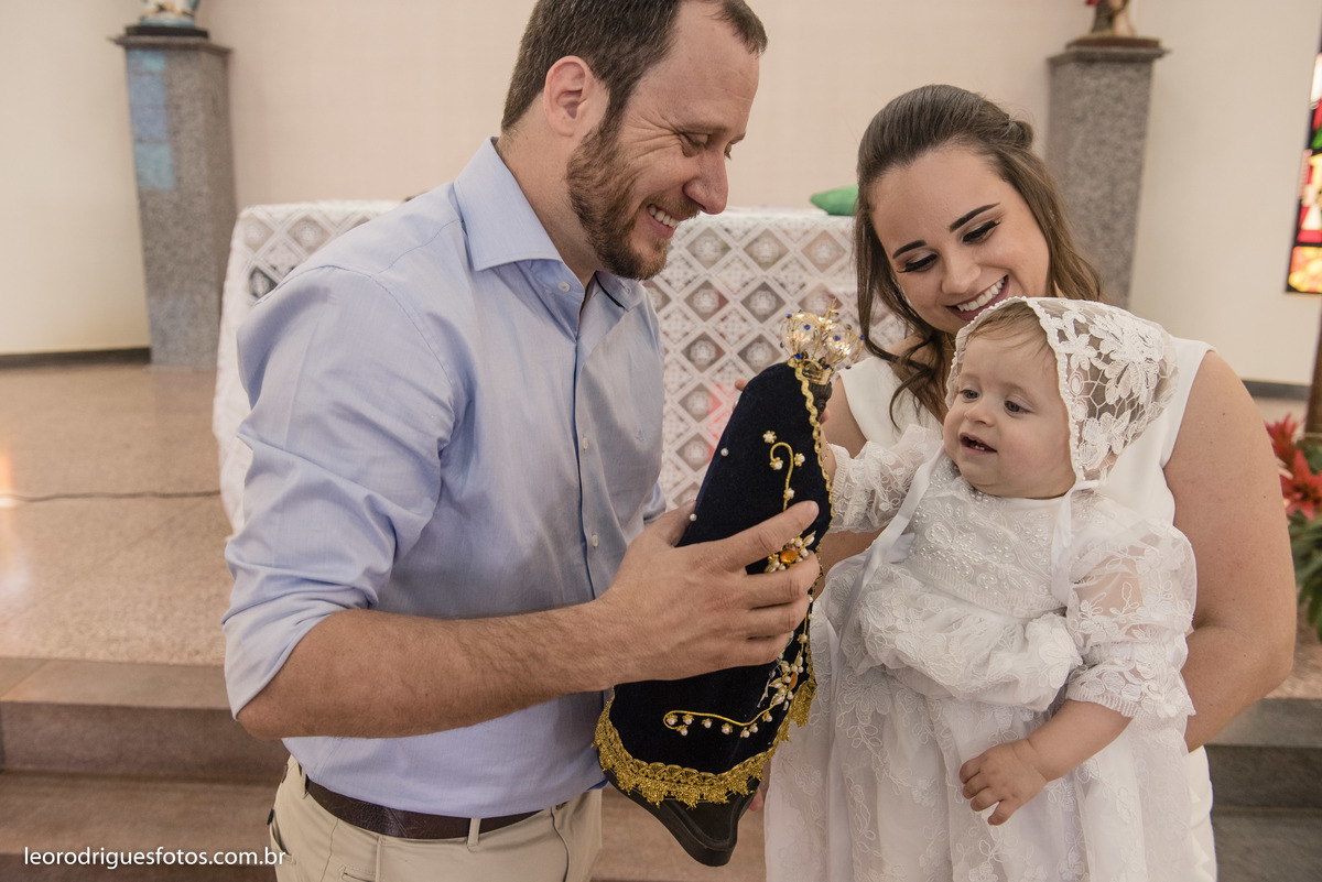 batizado, um aninho, batizado de criança, aniversario de criança, fotos criativas de criança, um aninho, santa juliana mg, fotos de um aninho, fotos