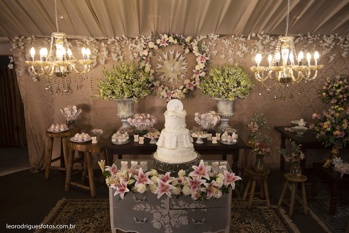 batizado, um aninho, batizado de criança, aniversario de criança, fotos criativas de criança, um aninho, santa juliana mg, fotos de um aninho, fotos