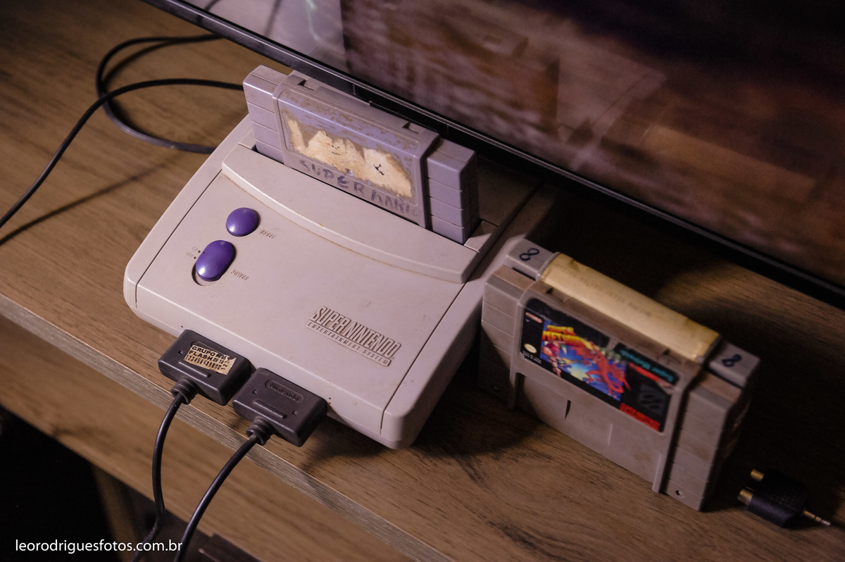 pré wedding, pré casamento, fotos de casais jogando videogame, videogame, jogo de futebol americado, narguile, fotos de casais, casais, uberaba mg, fotos criativas de casais