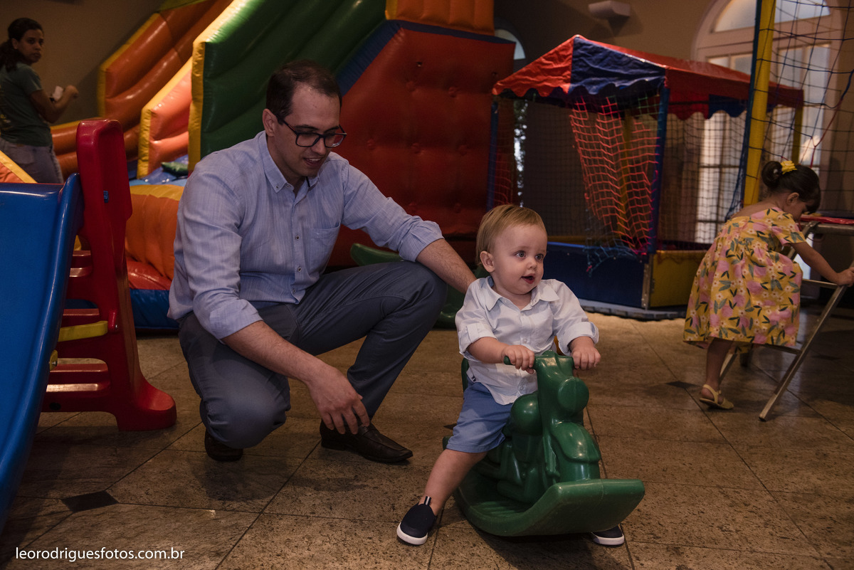 um aninho, um ano, fotos de aniversario, fotos de circo, festa de um aninho de circo, fotos criativas de um aninho, Maison Blanche Buffet e Eventos Uberaba MG, fotos de criança, fotos de criança de circo, fotos