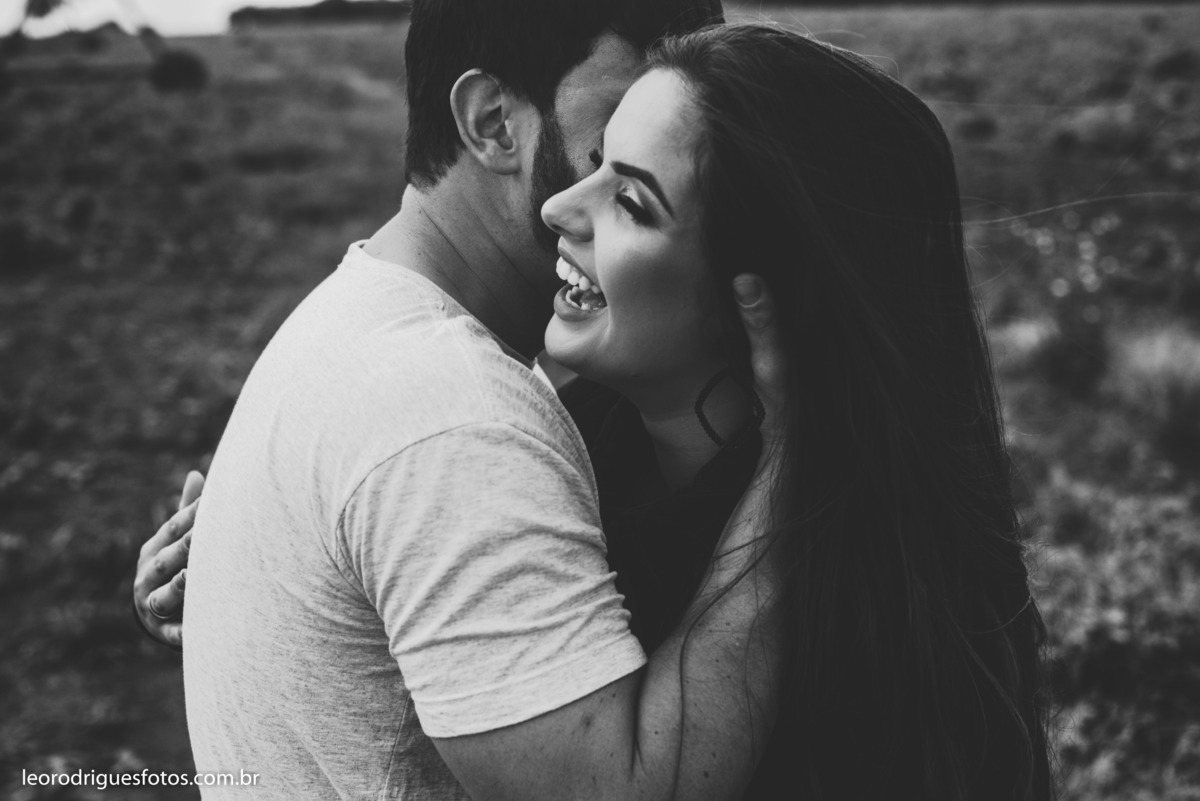 wedding, pré casamento, book de casal,  book, pré wedding são Gotardo minas gerais, são gotardo minhas gerais, fotos criativas de pré wedding, book pré wedding, fotos de pré wedding de motocross, fotos de pré wedding de moto