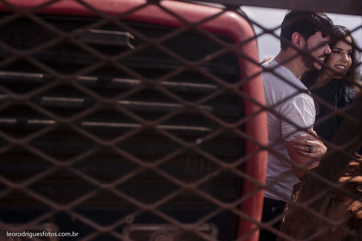 wedding, pré casamento, book de casal,  book, pré wedding são Gotardo minas gerais, são gotardo minhas gerais, fotos criativas de pré wedding, book pré wedding, fotos de pré wedding de motocross, fotos de pré wedding de moto