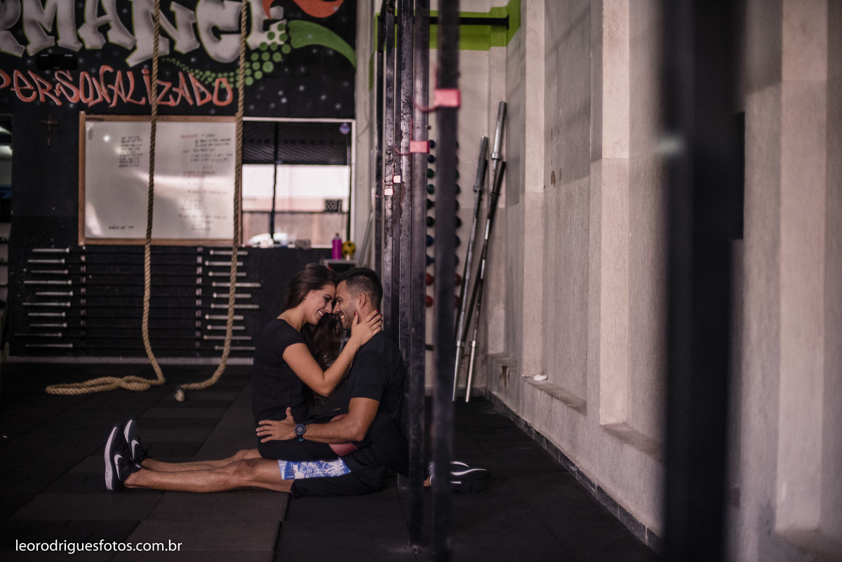 pré wedding, pré casamanto, pré wedding em Rifaina sp, Rifaina sp, fotos criativas de pré wedding, fotos criativas de pré wedding em Rifaina sp, pré wedding em academia, cross vip