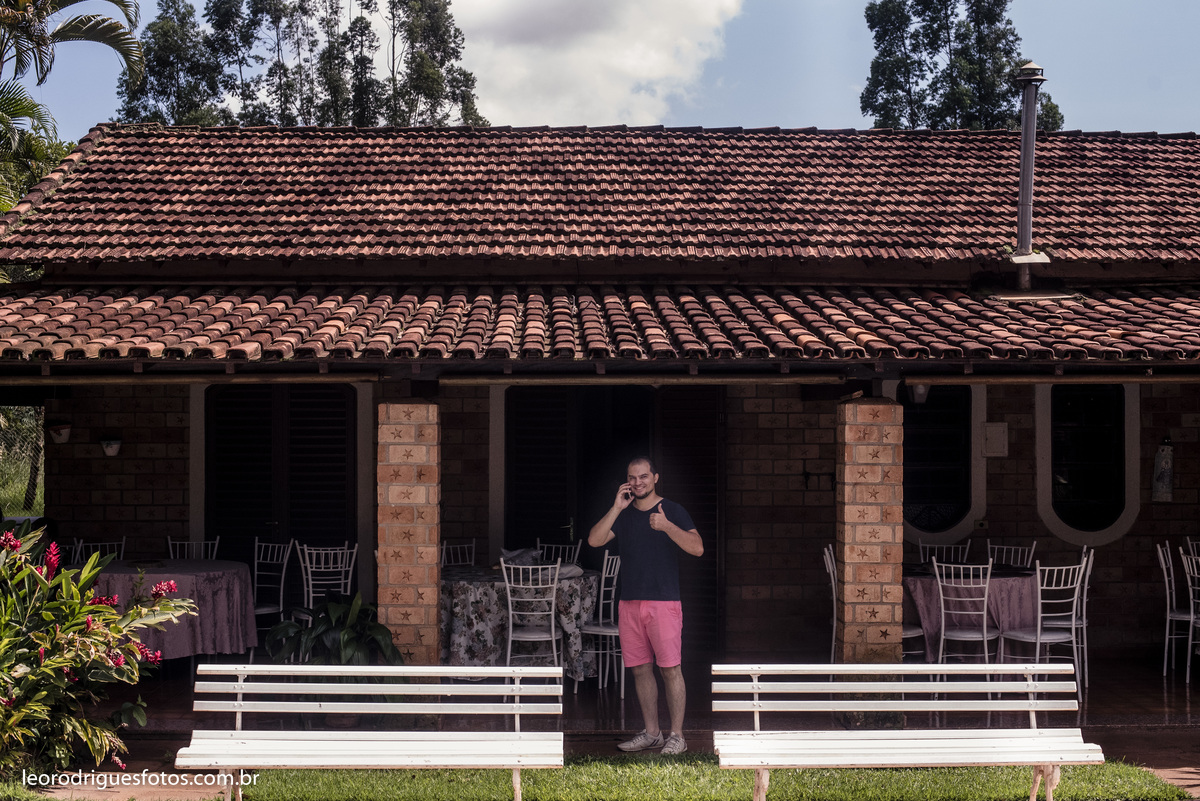 wedding, casamento, fotos de casamento, casamento ao ar livre, wedding em ar livre, noiva, noivo, terno do noivo, vestido da noiva, sapato da noiva, casanento em chácara