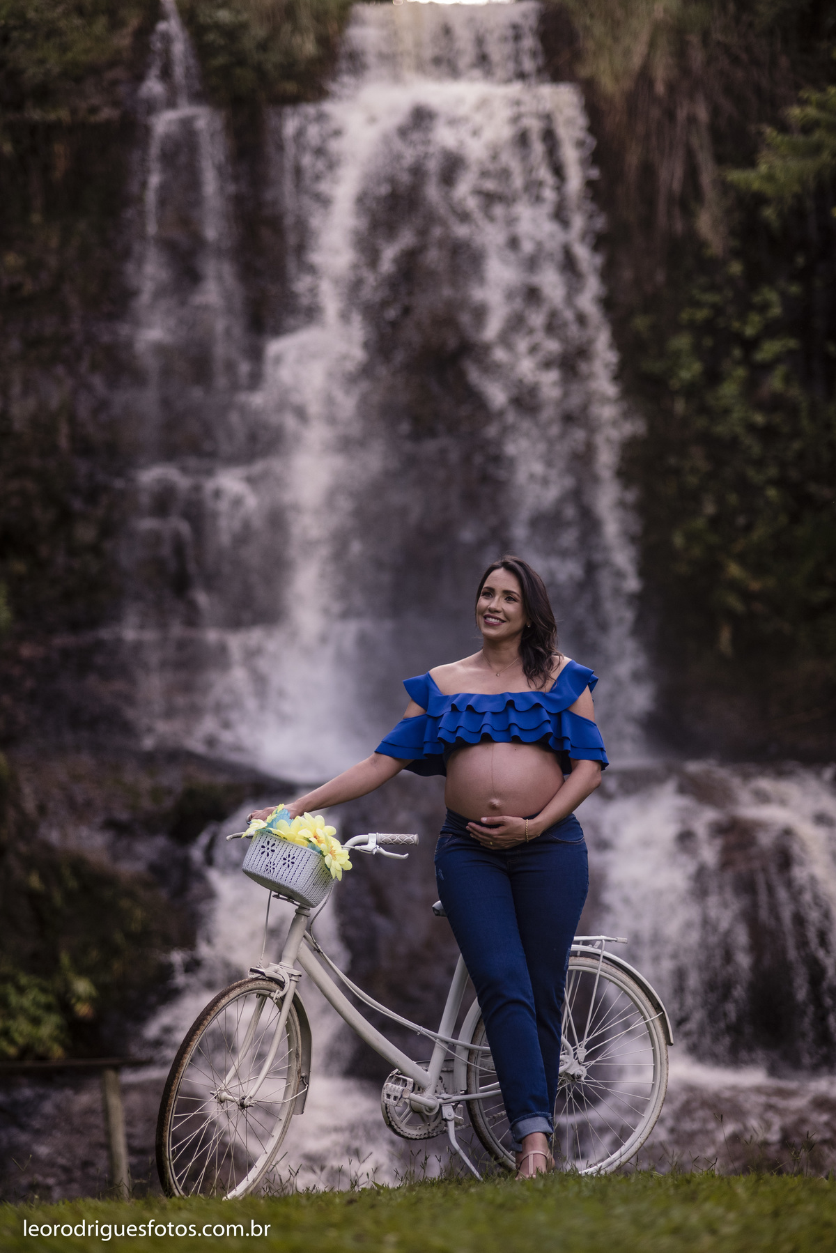 Book Gestante, gestante, gestação, ensaio de gestnate, book de gestante em chácara queda d'agua araguari mg, chácara queda d'agua araguari mg, fotos criativas de gestante