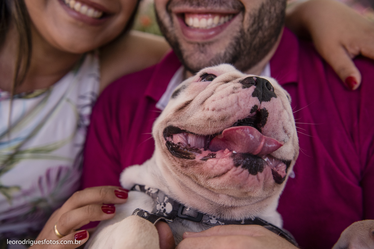pré wedding, pré casamento, pré wedding com cachorro, pré wedding na praia, Registro - SP, Cajati - Sp,  Cananeia(Trincheiras) - Sp, fotos criativas de pré wedding, fotos criativas de pré wedding na praia, book com cachorro.