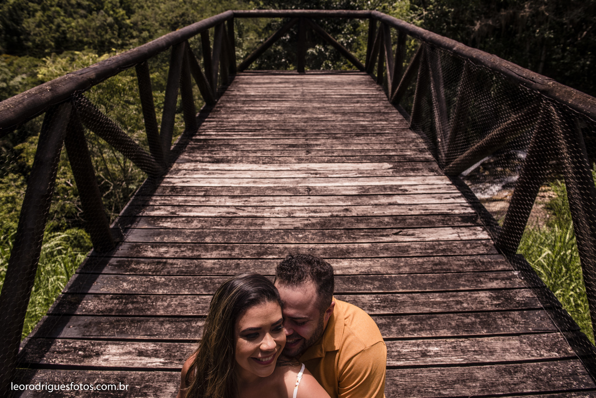 pré wedding, pré casamento, pré wedding com cachorro, pré wedding na praia, Registro - SP, Cajati - Sp,  Cananeia(Trincheiras) - Sp, fotos criativas de pré wedding, fotos criativas de pré wedding na praia, book com cachorro.