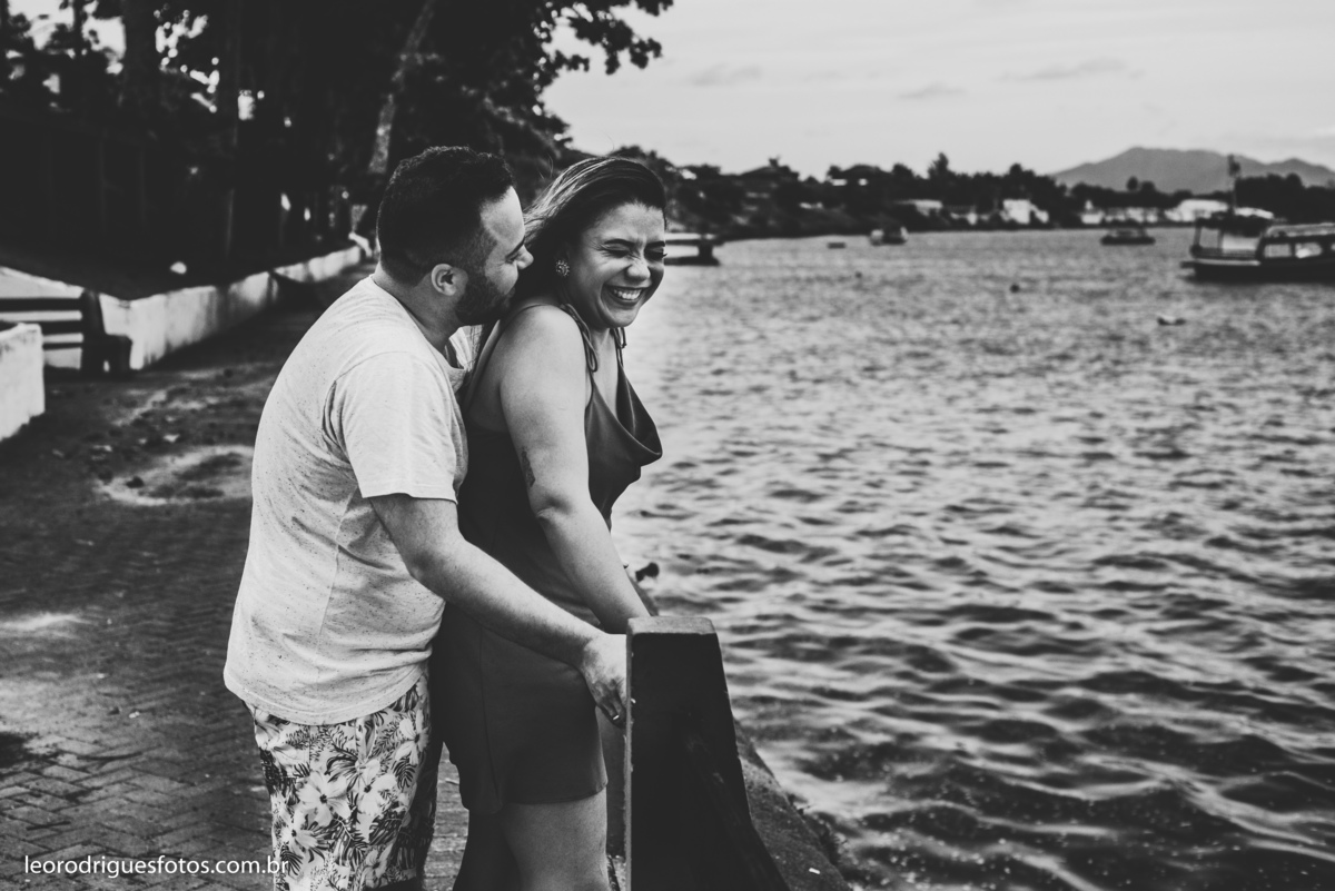 pré wedding, pré casamento, pré wedding com cachorro, pré wedding na praia, Registro - SP, Cajati - Sp,  Cananeia(Trincheiras) - Sp, fotos criativas de pré wedding, fotos criativas de pré wedding na praia, book com cachorro.