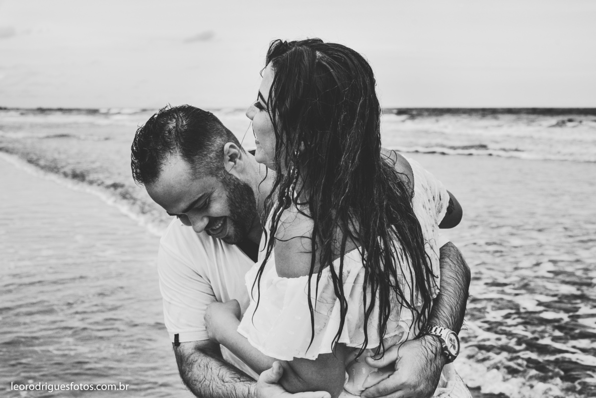 pré wedding, pré casamento, pré wedding com cachorro, pré wedding na praia, Registro - SP, Cajati - Sp,  Cananeia(Trincheiras) - Sp, fotos criativas de pré wedding, fotos criativas de pré wedding na praia, book com cachorro.