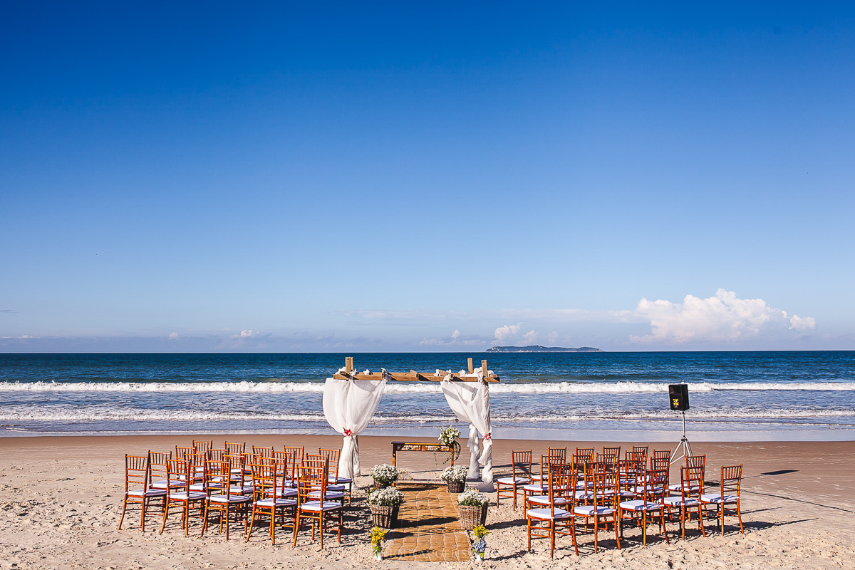Monique Angelis - casamento na praia - local da cerimonia