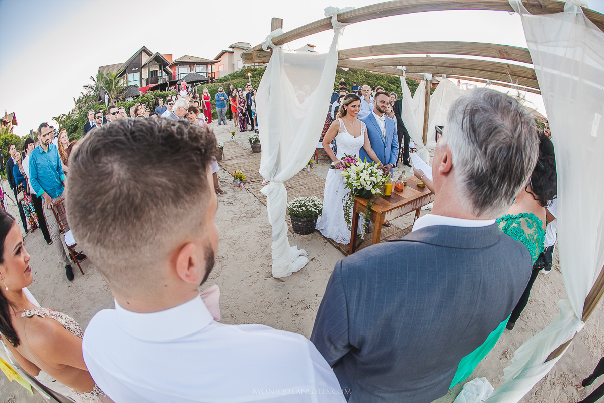 Monique Angelis - casamento na praia