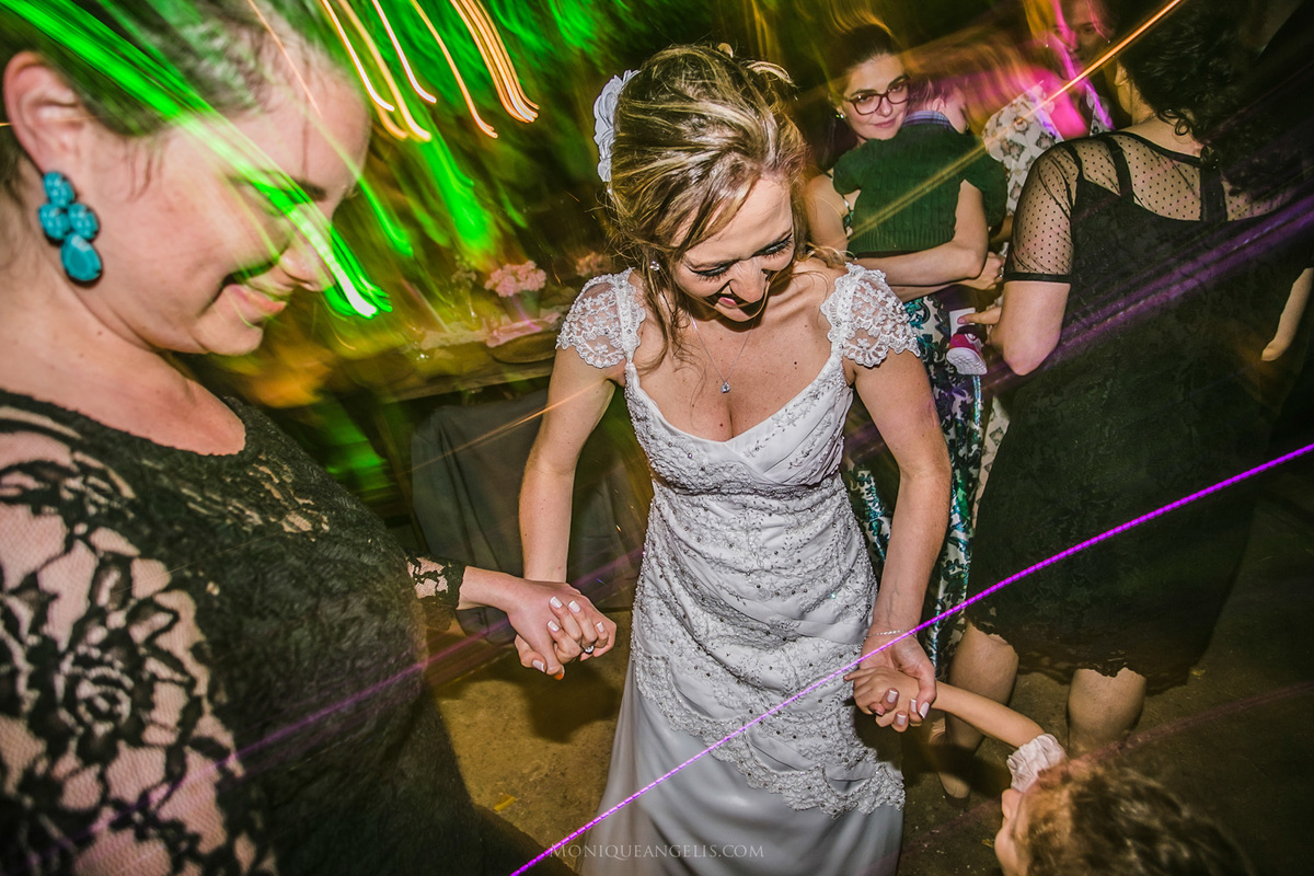 Fotografia de casamento por Monique Angelis