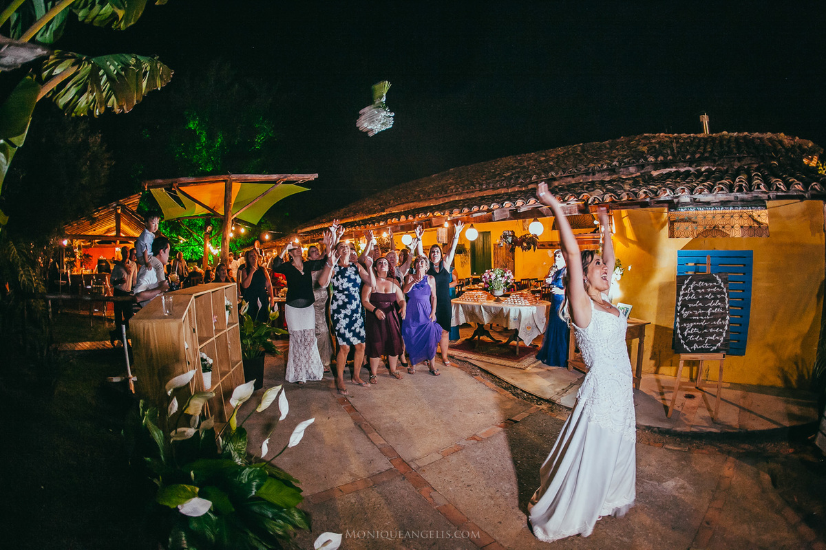 Fotografia de casamento por Monique Angelis