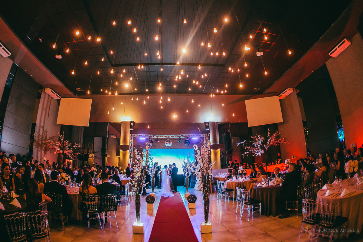 a cerimônia de casamento na Casa Bertolazzi
