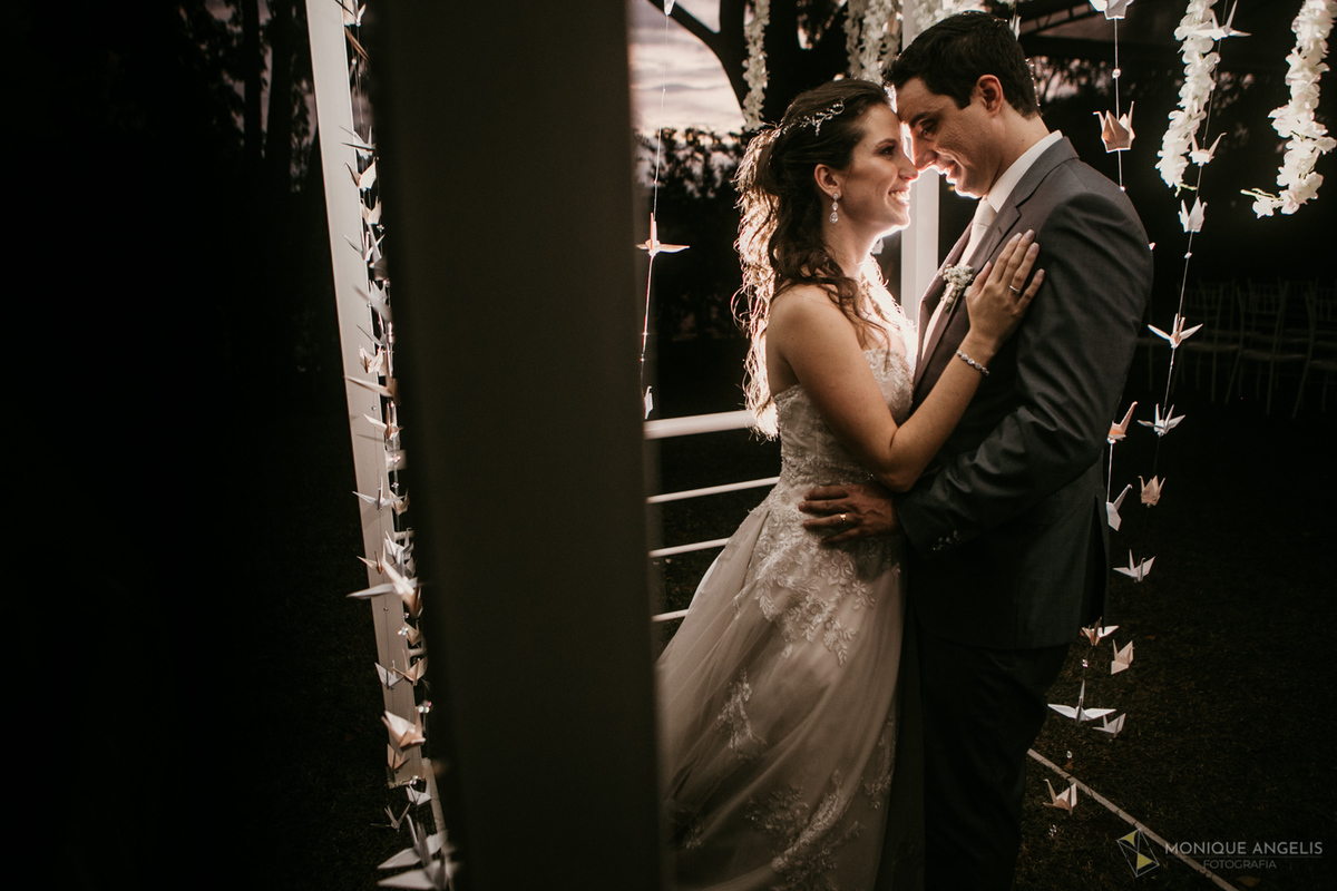 o ensaio do casal após cerimônia de casamento no Floriada Eventos em Holambra SP