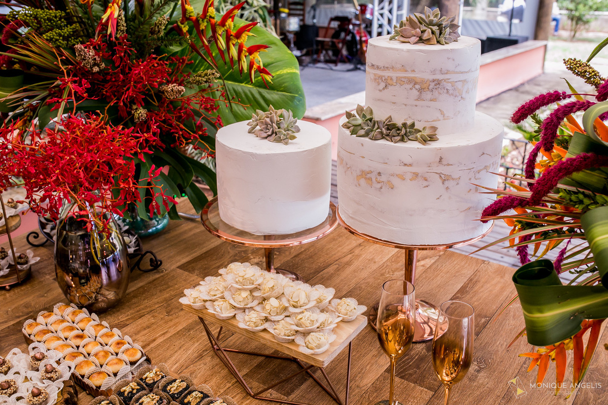 Bolo do casamento na Chácara Vila Velha