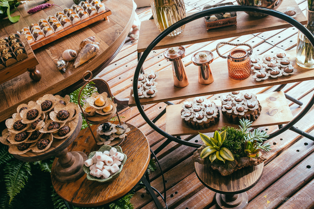 Decoração e doces do casamento na Chácara Vila Velha