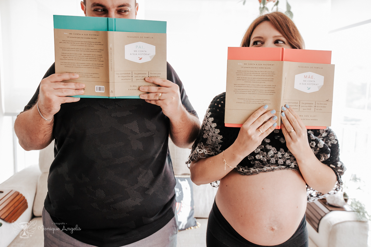 ensaio gestante Ana e Bruno realizado no apartamento do casal em São Paulo SP por Monique Angelis