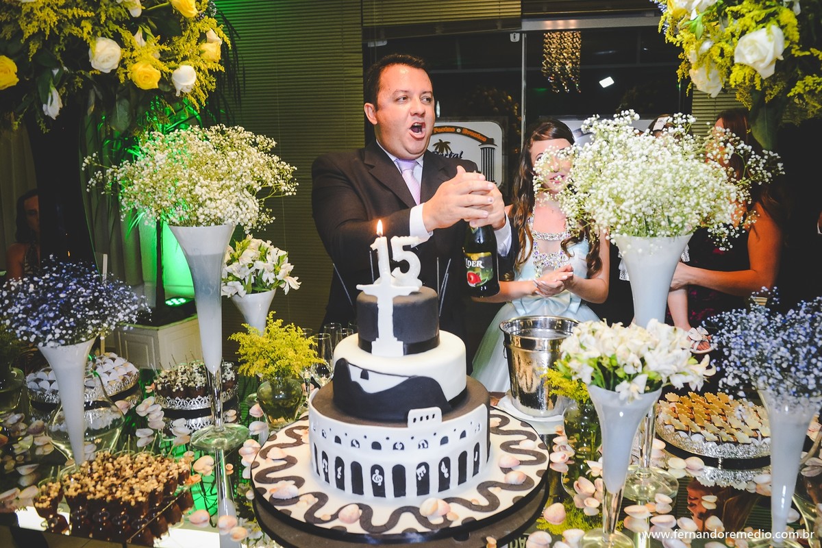 DUDA,RIODEJANEIRO,ANIVERSARIO,DEBUTANTE,AMERICANA