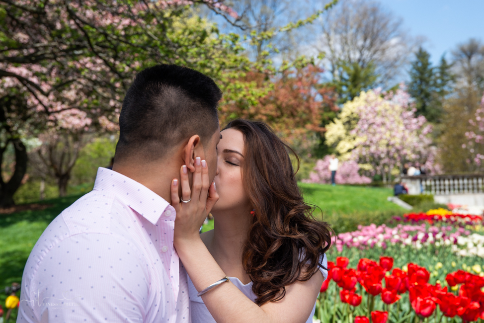 Couple photo in spring tulip