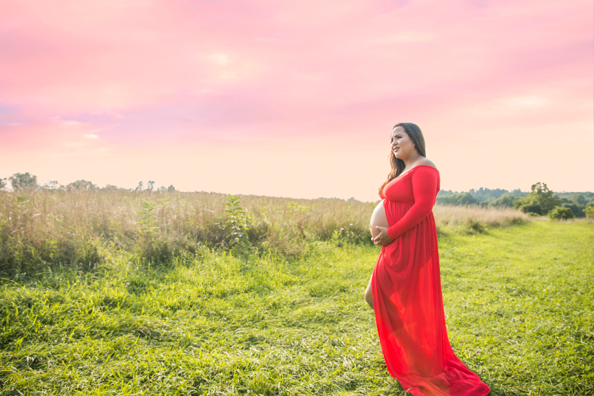 Maternity photoshoot in the sunset
Vanessa Trettel Photography
Danbury, CT
red dress