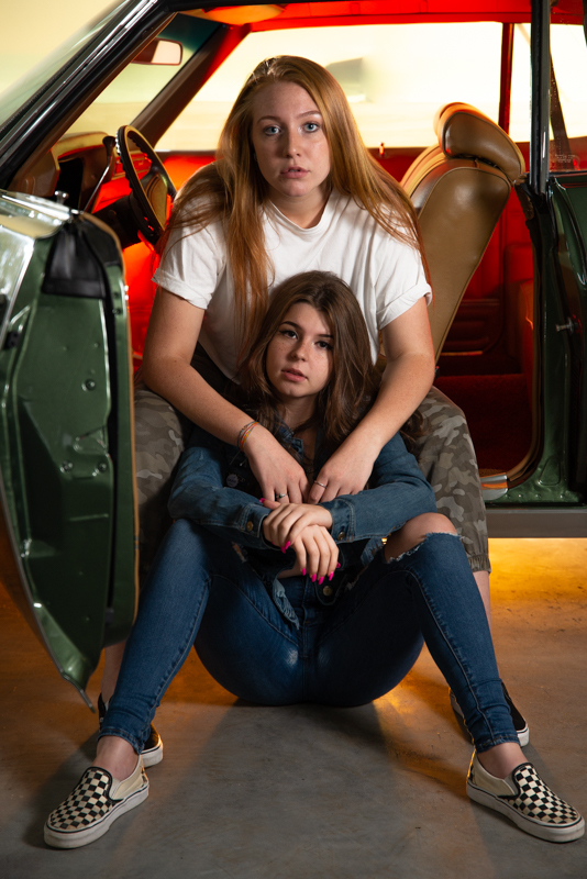 girl fashion old car photography