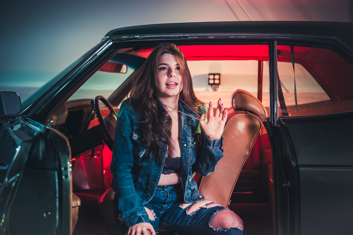 girl fashion old car photography