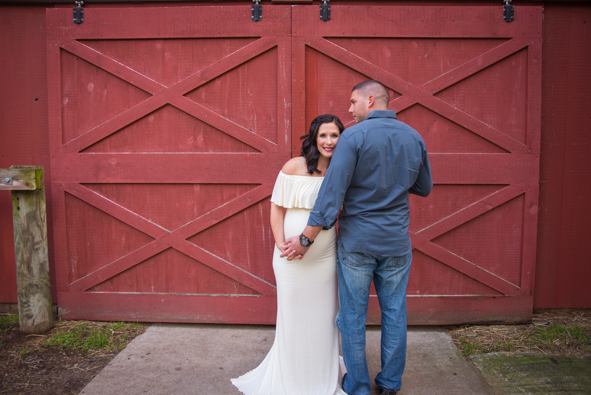 maternity pic farm red bar mother and father Connecticut