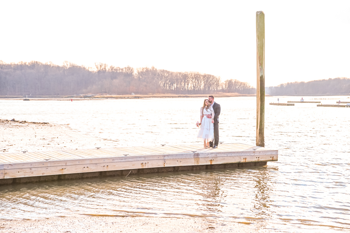  wedding photo New Rochelle NY
couple in the lake with umbrella
wedding photographer in CT