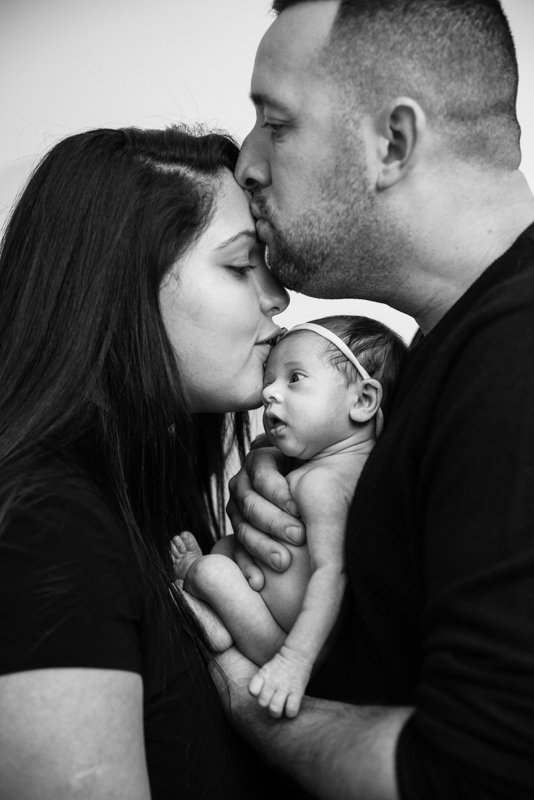  girl newborn photography family photoshoot Connecticut