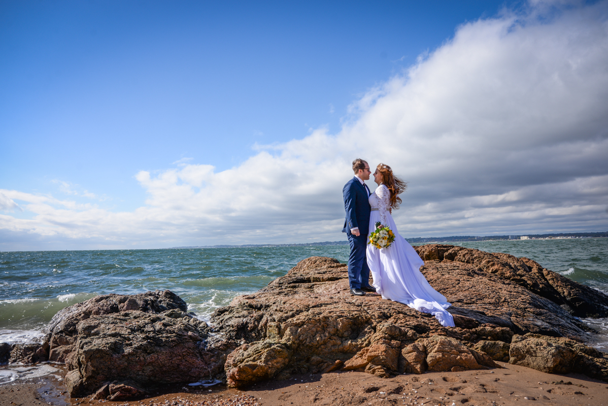wedding bride and groom lighthouse beach flash Connecticut photo