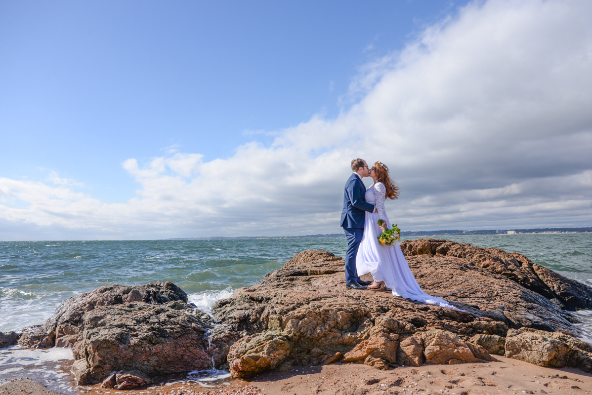 wedding bride and groom lighthouse beach flash Connecticut 