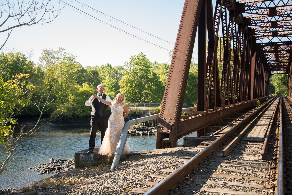 wedding old people train connecticut
wedding photographer in CT