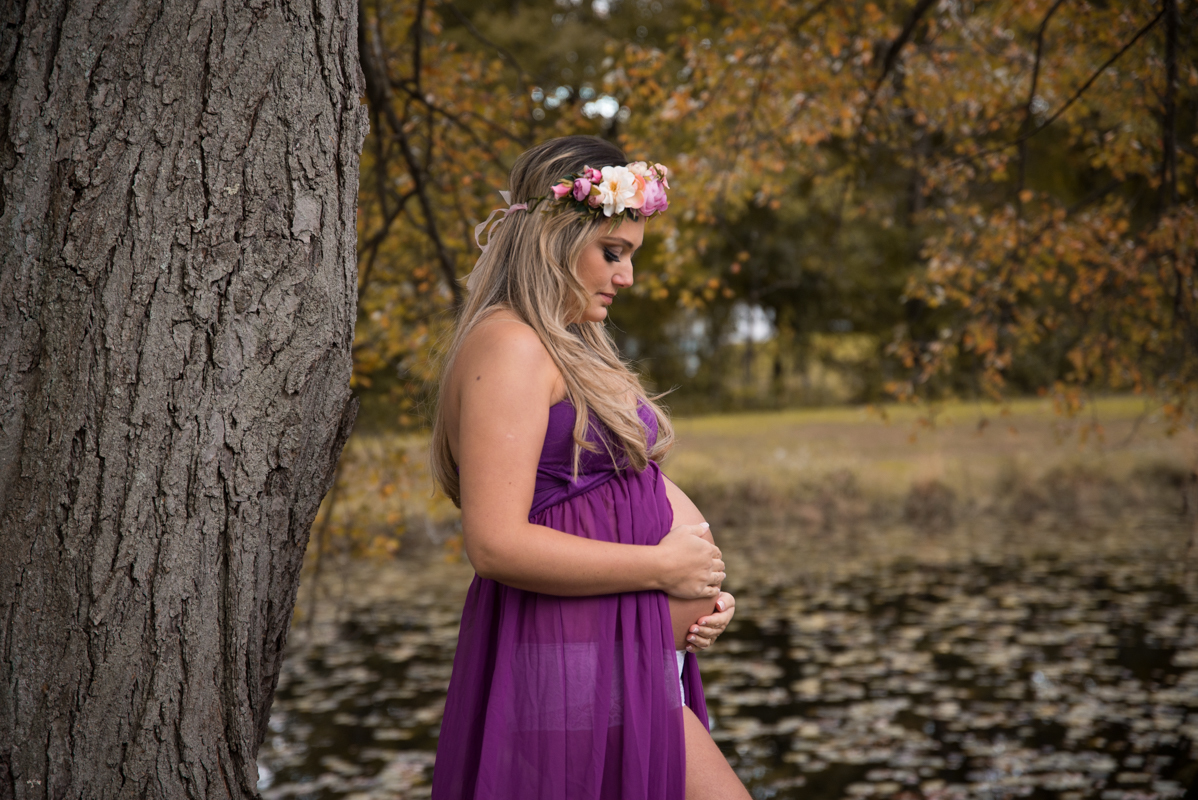 pregnancy photo shoot white dress park Trumbull Ct
 maternity photographer in ct