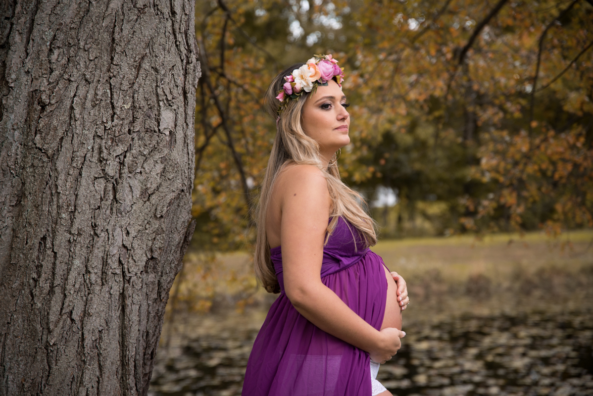 pregnancy photo shoot white dress park Trumbull Ct
 maternity photographer in ct