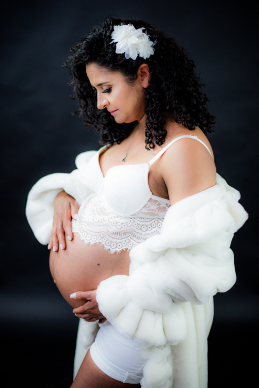 pregnancy photoshoot white dress  Trumbull Ct
studio photo
 maternity photographer in ct