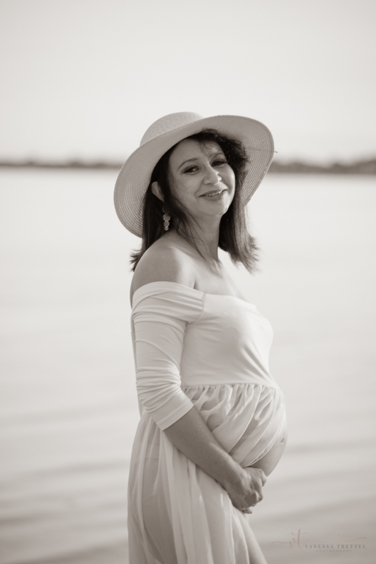 Vanessa Trettel photography Maternity photoshoot CT white dress beach Milford, CT Silver sand state park
black in white