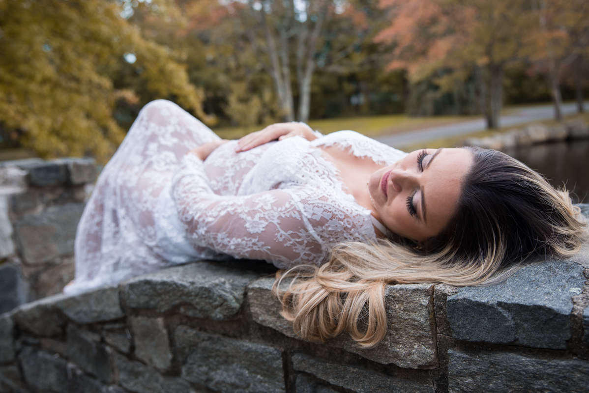 Maternity Photographer in CT
maternity photo in the beach
maternity dress
Vanessa Trettel Photography