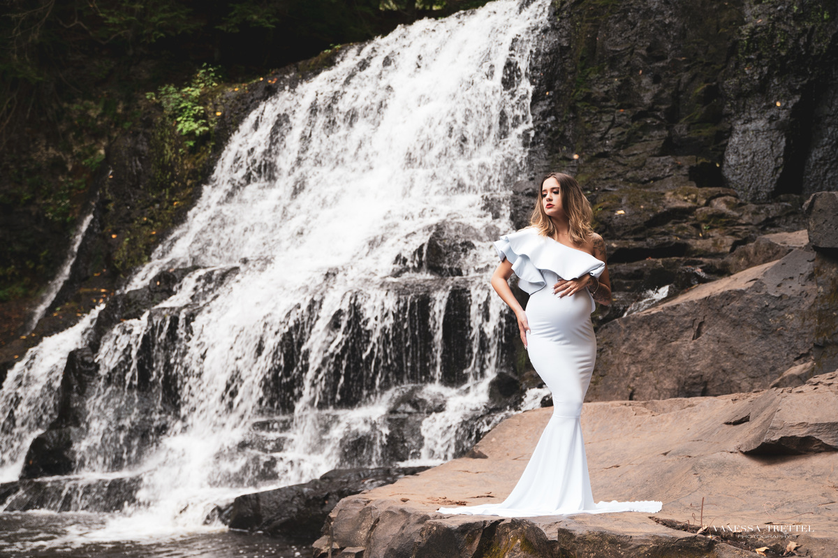 Maternity Photographer in CT
maternity photo in the beach
maternity dress
Vanessa Trettel Photography