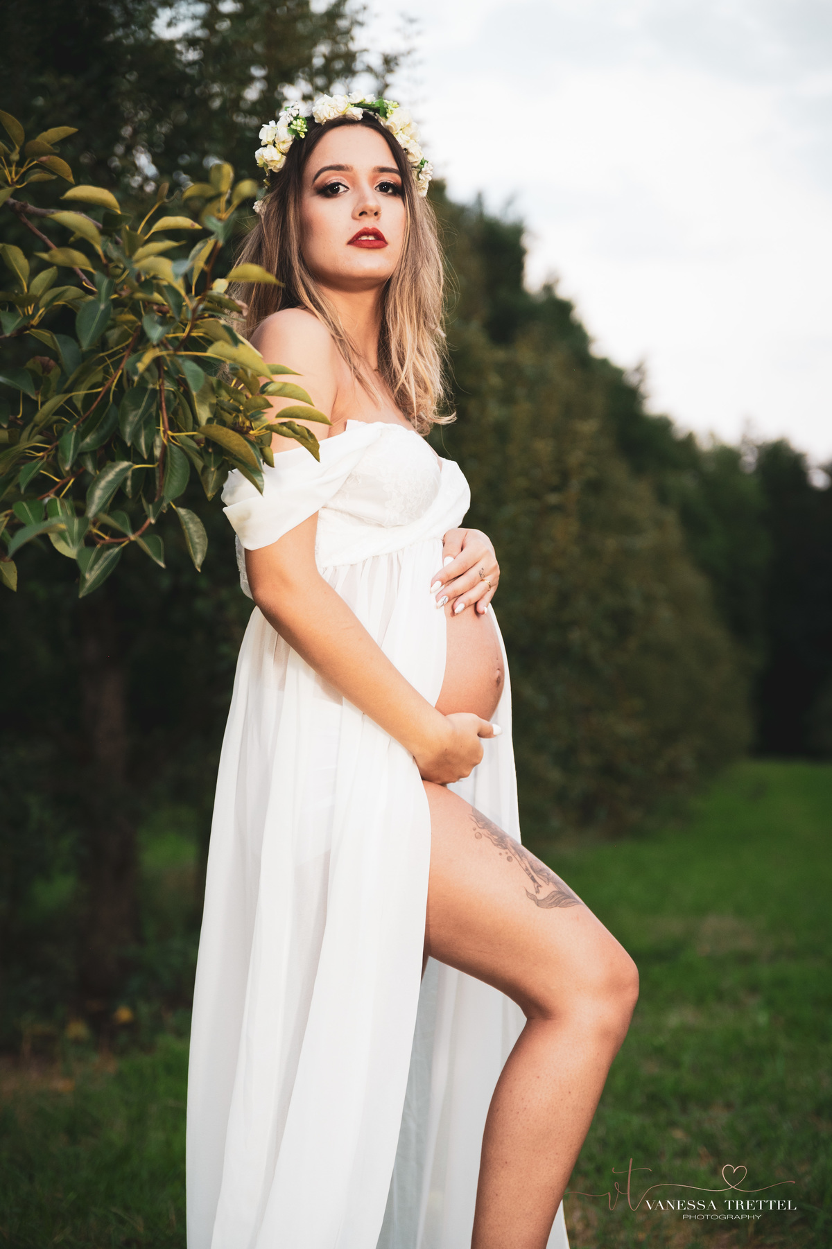Maternity Photographer in CT
maternity photo in the beach
maternity dress
Vanessa Trettel Photography