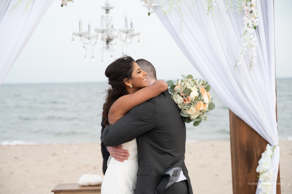 Beach Wedding Bridgeport, CT
Wedding photographer
Beach Wedding ideas
Vanessa Trettel Photography
wedding dress