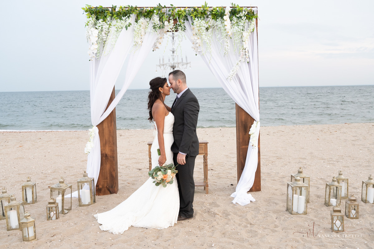 Beach Wedding Bridgeport, CT
Wedding photographer
Beach Wedding ideas
Vanessa Trettel Photography
wedding dress