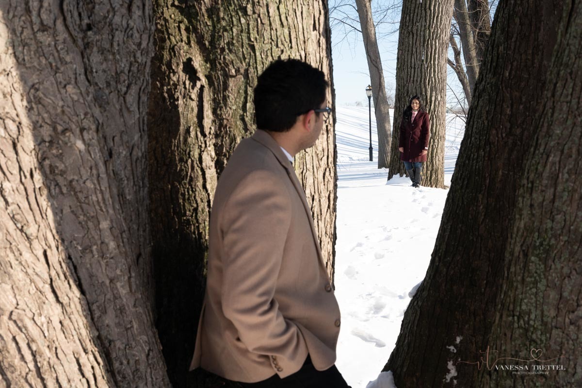 engagement photos in the snow
River Park in Hartford, CT
couple play in the snow
Vanessa Trettel Photography